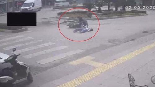 Manavgat’ta Feci Kaza: Yaralı Baba Acısını Unutup Kızına Koştu